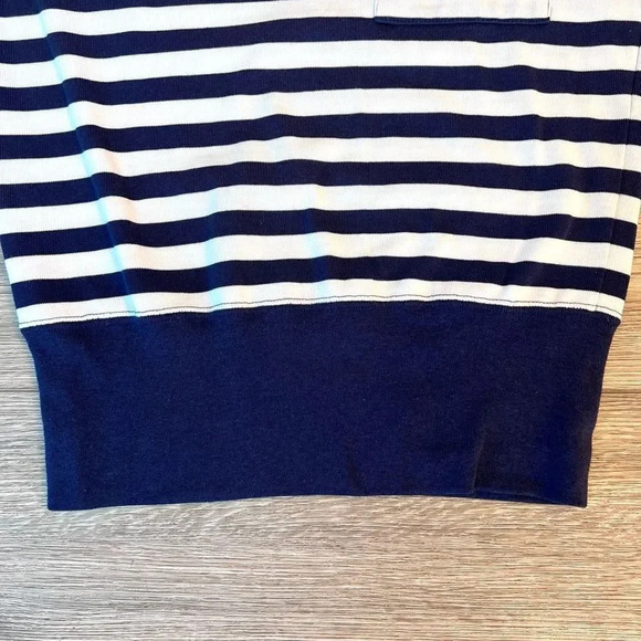 E.Z Spirit Women's Blue & White Striped Elastic Hem Short‎ Sleeve Top Size Small - Picture 2 of 6